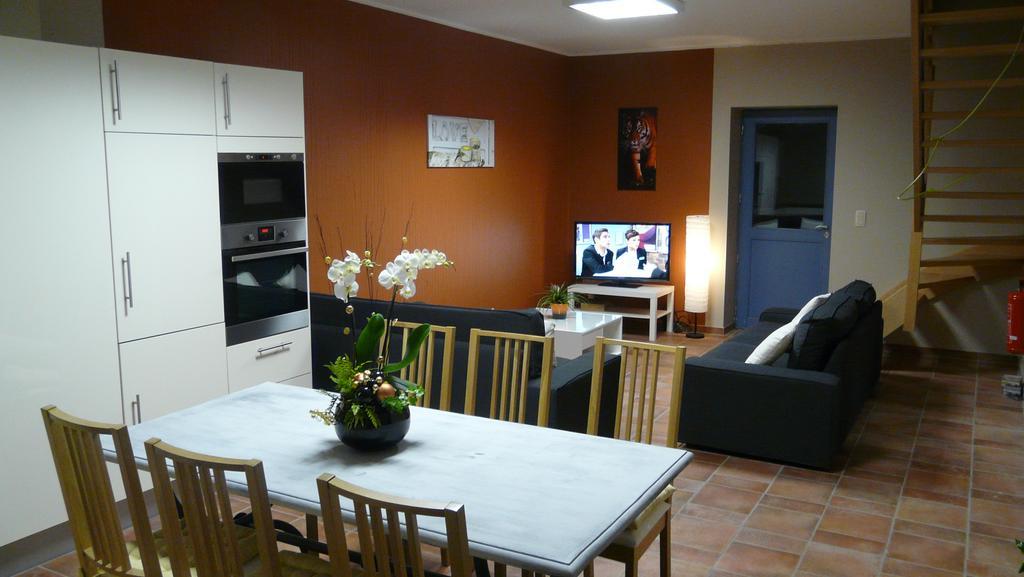 Holiday Home L'Aubepine Tournai Quarto foto